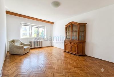 Apartament cu 3 camere decomandat, mobilat în Calea Aradului