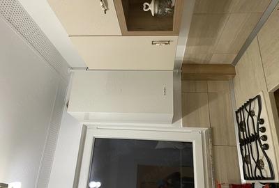 Apartament cu 2 camere semidecomandat în Lipovei
