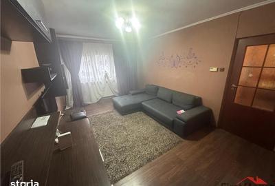 Apartament cu 2 camere decomandat, mobilat în Brăilei
