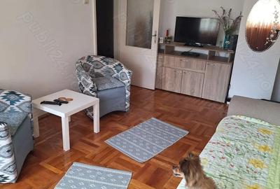 Garsonieră decomandată în Central - 7