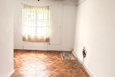 Casă cu 3 camere cu Teren 400 Mp în Săsar - 13