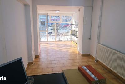 Spațiu comercial, de 44 mp, în Micro 14 - 3