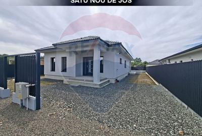 Casă individuală cu 3 camere cu Teren 500 Mp în Satu Nou de Jos