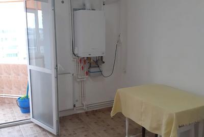 Apartament cu 2 camere decomandat în Central - 3