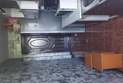 Garsonieră decomandată în Central - 7