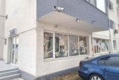 Spațiu comercial, de 56 mp, în Central - 3