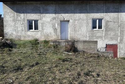 Casă cu 4 camere în Jichișu de Jos - 8