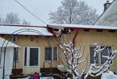 Casă cu 3 camere cu Teren 100 Mp în Câmpinița - 1