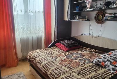 Apartament cu 3 camere decomandat în Central - 3