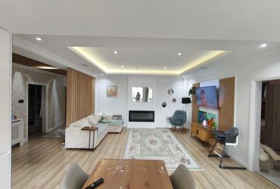 Apartament cu 3 camere decomandat, mobilat în Ultracentral