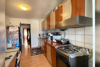 Apartament cu 4 camere decomandat în Luncă - 3