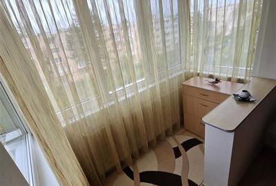 Apartament cu 2 camere semidecomandat, mobilat în Gemenii - 7