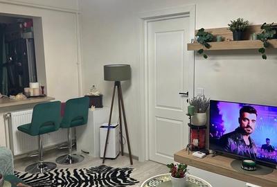 Apartament cu 2 camere semidecomandat, mobilat în Valea Rosie