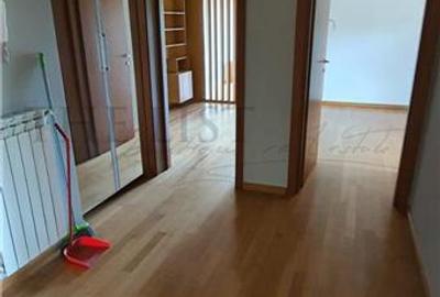 Apartament cu 3 camere decomandat, mobilat în Tâncăbești - 6
