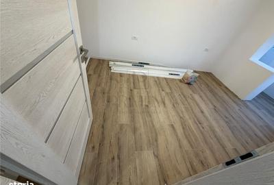 Apartament cu 3 camere decomandat în Dâmbovița