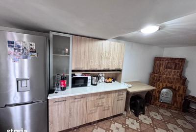 Casă cu 2 camere cu Teren 540 Mp în Central