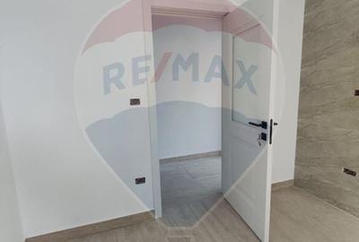 Apartament cu 2 camere decomandat în Burdujeni - 1