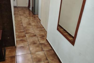 Apartament cu 3 camere decomandat, mobilat în Central - 3