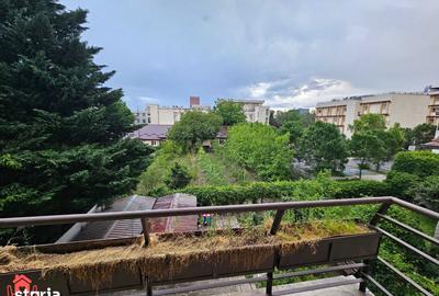 Apartament cu 4 camere în Domenii