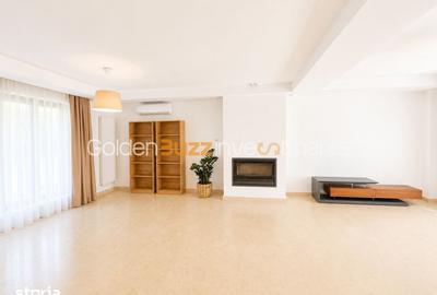 Casă cu 4 camere cu Teren 330 Mp în Central