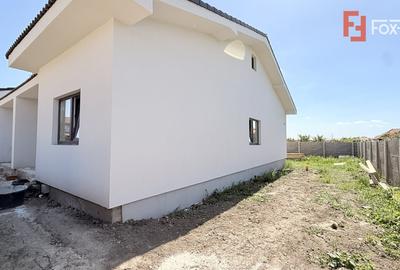 Duplex cu 3 camere cu Teren 250 Mp în Moșnița Veche - 2