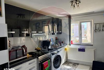 Apartament cu 4 camere decomandat, mobilat în Central - 13