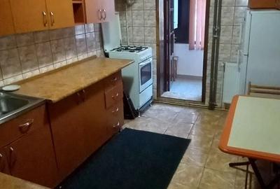 Apartament cu 3 camere decomandat în Exterior Vest - 7