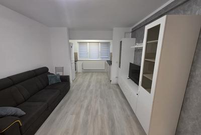 Apartament cu 3 camere decomandat, mobilat în Rediu