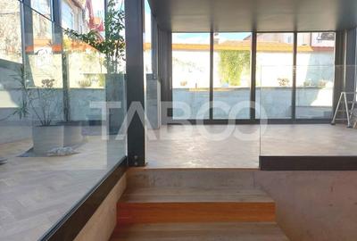 Casă individuală cu 11 camere cu Canalizare în Central - 10