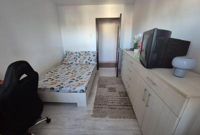 Apartament cu 2 camere decomandat în Central - 1