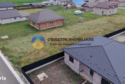 Teren de 996 mp, în Faraoani - 2
