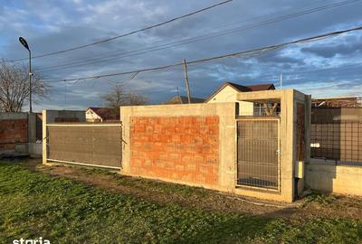 Teren de 2360 mp, în Central - 11