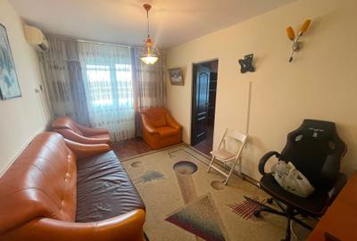 Apartament cu 2 camere nedecomandat în Tătărași