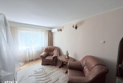 Apartament cu 4 camere decomandat în Central - 2