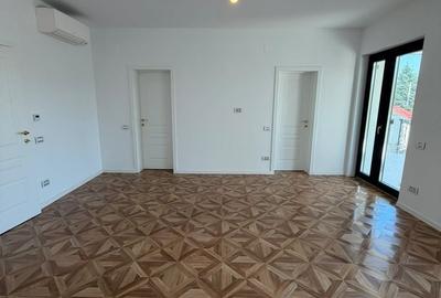 Casă cu 3 camere cu Teren 430 Mp în Central - 9