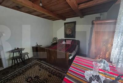 Casă cu 3 camere cu Teren 856 Mp în Central
