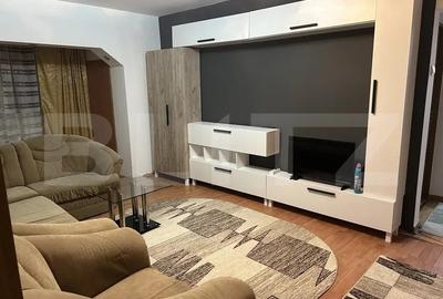 Apartament cu 2 camere semidecomandat, mobilat în Nord