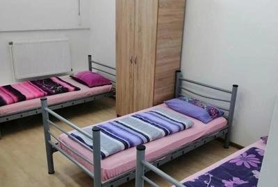 Casă cu 20 camere cu Teren 500 Mp în Ghiroda