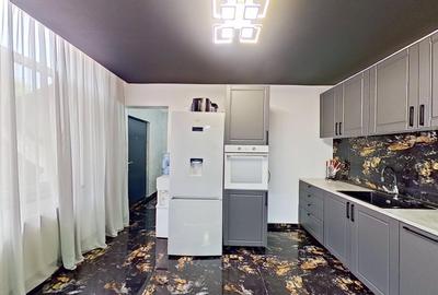 Duplex cu 5 camere cu Canalizare în Viilor - 3