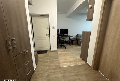 Apartament cu 2 camere în Apărătorii Patriei