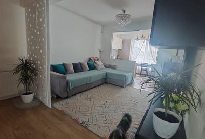 Apartament cu 3 camere semidecomandat în Central - 9