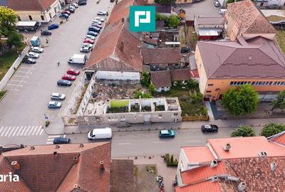 Teren de 419 mp, în Central - 5