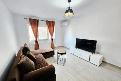 Apartament cu 2 camere decomandat, mobilat în Faleza Nord