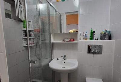 Apartament cu 2 camere semidecomandat în Racova - 3