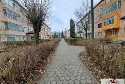 Apartament cu 3 camere în Cugir - 1