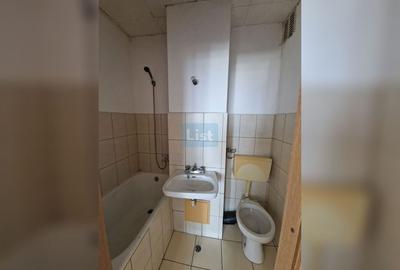 Apartament cu 2 camere decomandat în Decebal - 5