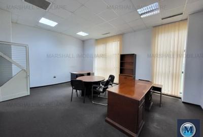Spațiu industrial, de 4,600 mp, în Central - 15