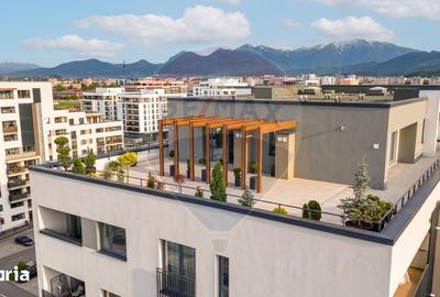 Apartament cu 4 camere decomandat în Tractorul
