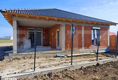 Casă cu 4 camere cu Teren 553 Mp în Orașul Nou