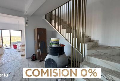 Casă cu 4 camere cu Teren 370 Mp în Ronaț
